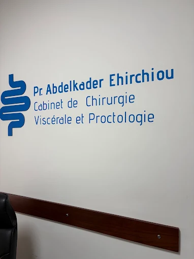 Le cabinet à Tanger
